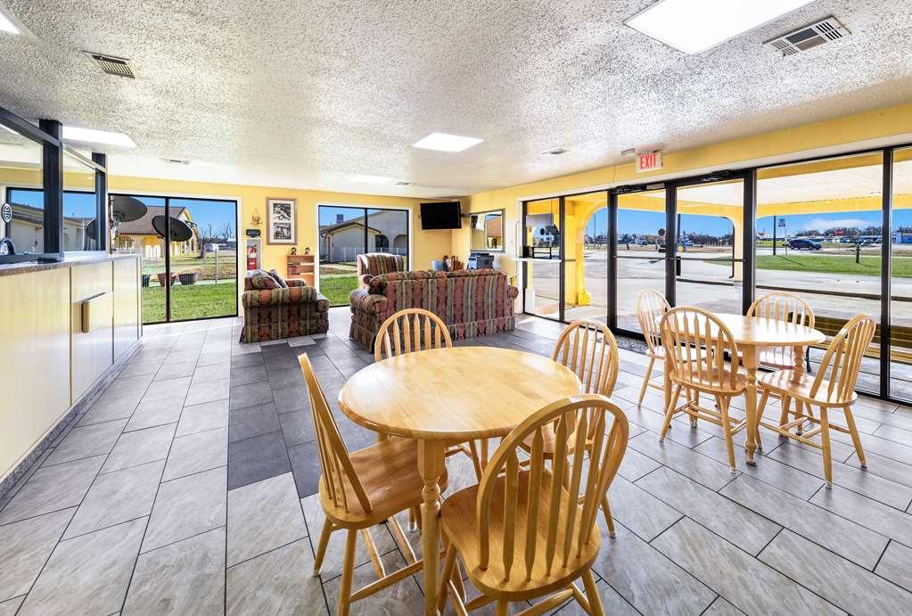 Americas Best Value Inn Bonham Extérieur photo