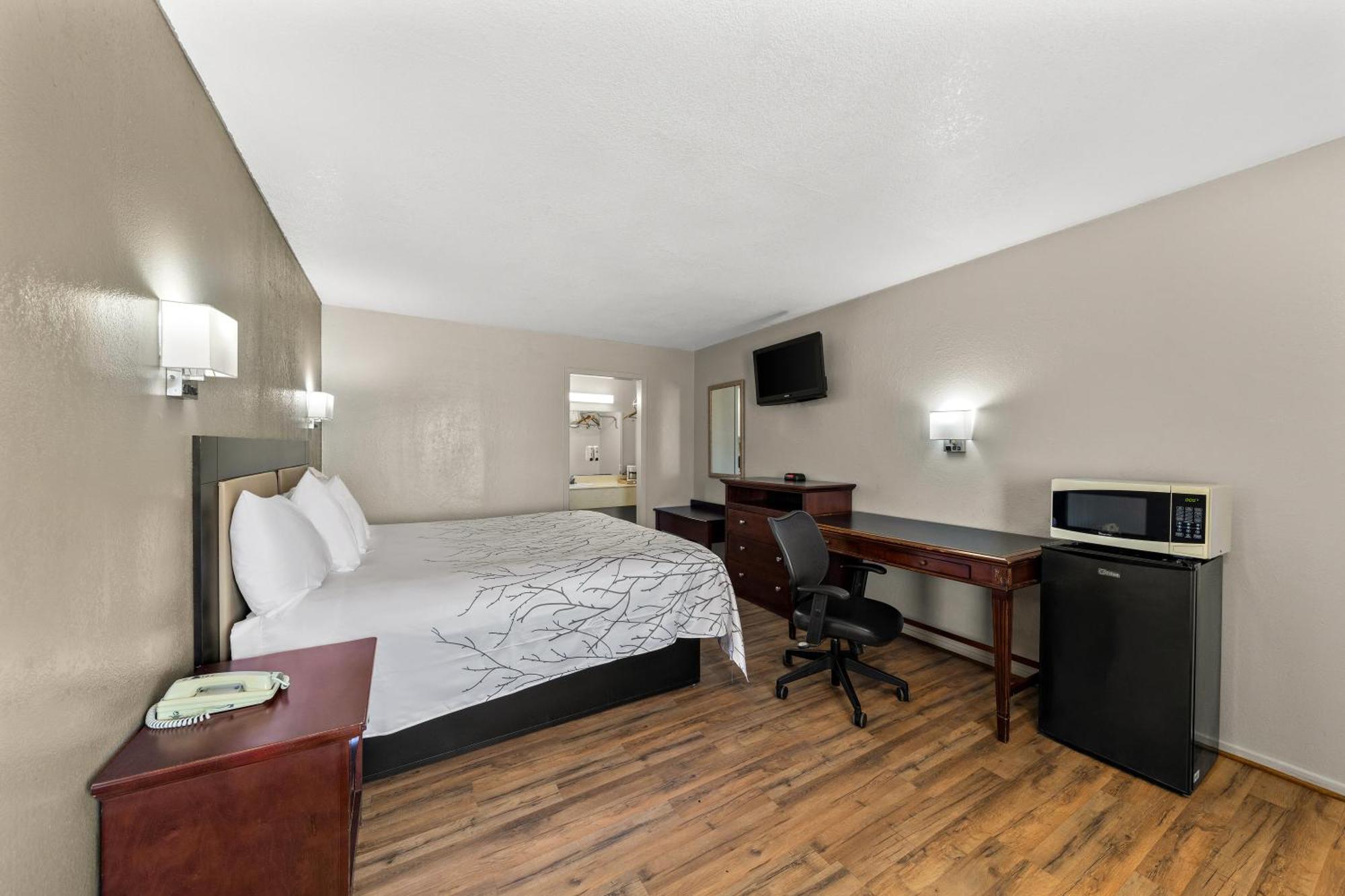 Americas Best Value Inn Bonham Extérieur photo