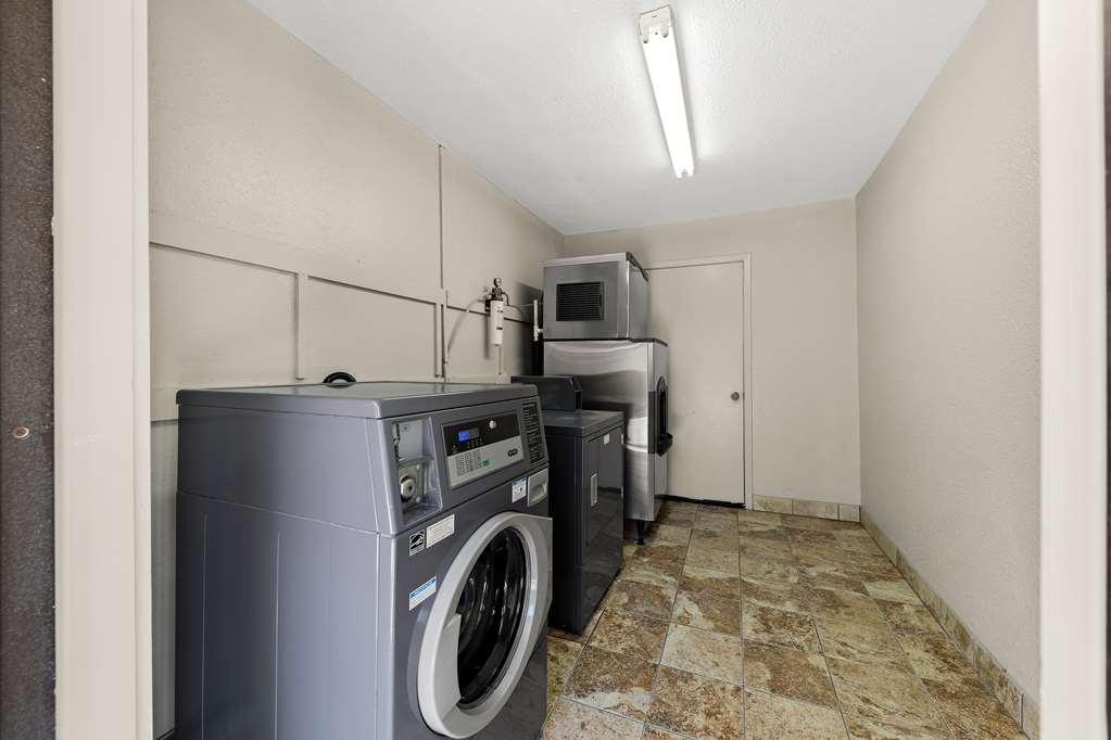 Americas Best Value Inn Bonham Facilités photo