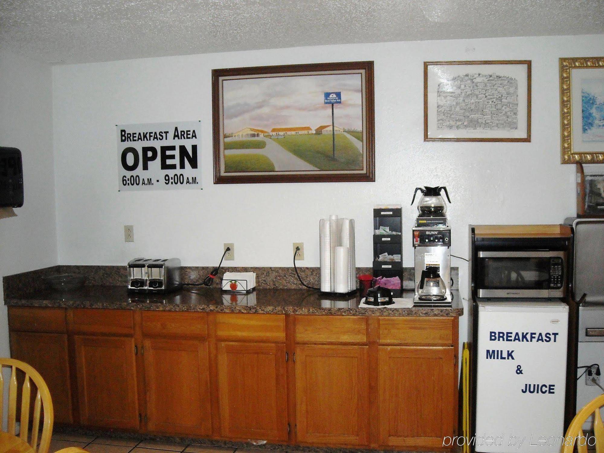 Americas Best Value Inn Bonham Extérieur photo